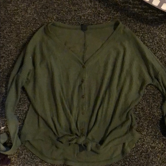 Button up long sleeve - Picture 1 of 1